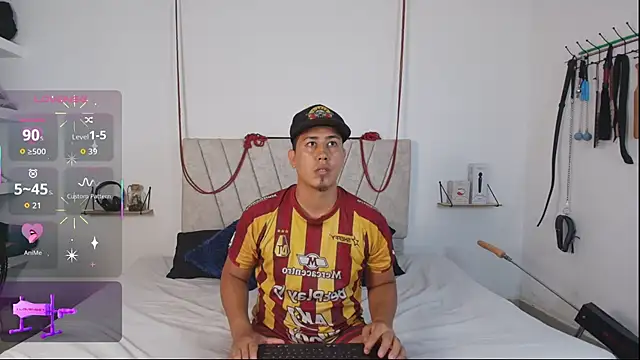 Liana Asaff online show from December 16, 6:01 pm