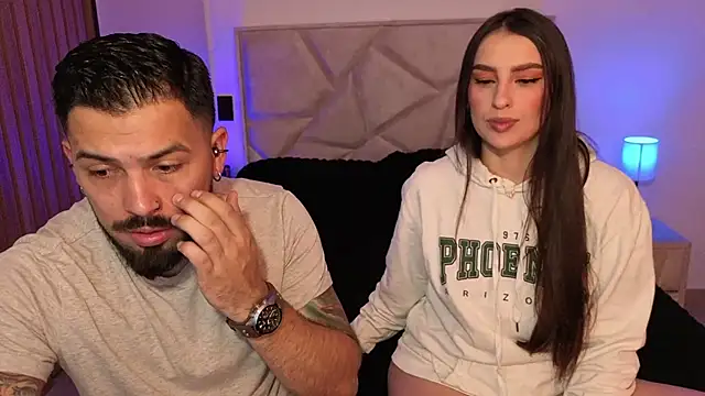 teseo and afroditha  online show from April 18, 3:20 am