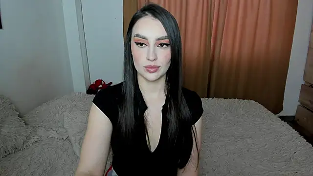 Snapshot of teseo_and_afroditha_ chatting on February 25, 9:04 pm teseo and afroditha online show from February 25, 9:04 pm