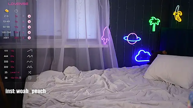 KristinaMoon online show from November 28, 9:20 am