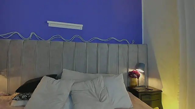 EvaaStevens online show from May 22, 8:29 pm