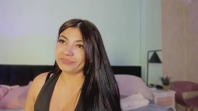 EvaaStevens online show from November 10, 3:06 pm