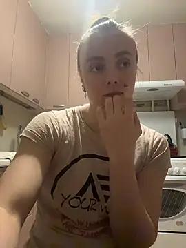 AlisaKissss online show from November 10, 6:13 pm