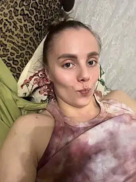 Snapshot of AlisaKissss chatting on May 26, 8:18 pm AlisaKissss online show from May 26, 8:18 pm