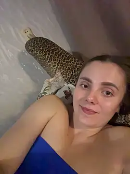 AlisaKissss online show from November 18, 6:33 pm