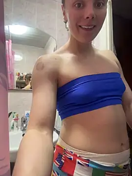 Snapshot of AlisaKissss chatting on May 28, 7:31 pm AlisaKissss online show from May 28, 7:31 pm