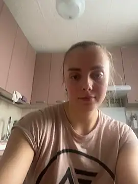 AlisaKissss online show from February 2, 9:30 am