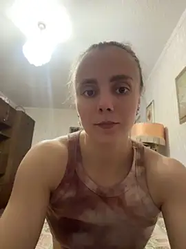 Snapshot of AlisaKissss chatting on June 15, 6:18 pm AlisaKissss online show from June 15, 6:18 pm