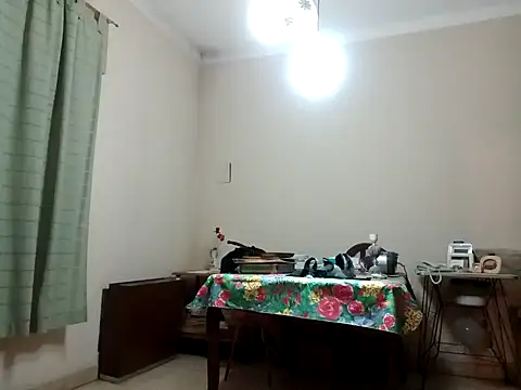 Snapshot of manucho2023 chatting on October 2, 8:40 am manucho2023 online show from October 2, 8:40 am