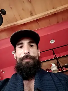 Snapshot of manucho2023 chatting on December 16, 9:13 am manucho2023 online show from December 16, 9:13 am