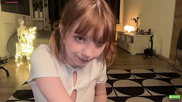 electric babe online show from December 21, 2:30 pm