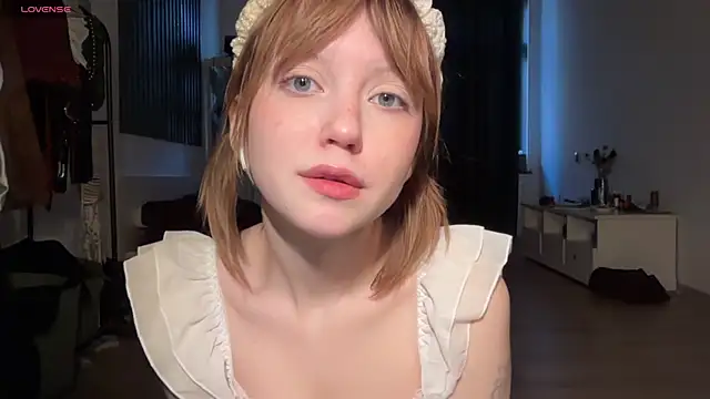 electric babe online show from November 14, 11:36 am