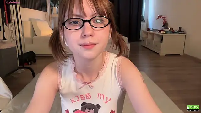 electric babe online show from November 5, 10:18 am