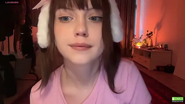 electric babe online show from April 3, 2:56 pm