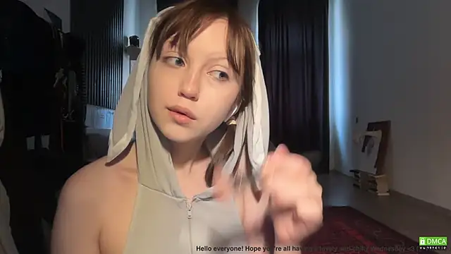 Snapshot of electric_babe chatting on June 17, 1:32 pm electric babe online show from June 17, 1:32 pm