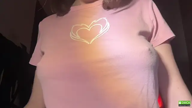 Snapshot of electric_babe chatting on July 9, 7:35 pm electric babe online show from July 9, 7:35 pm
