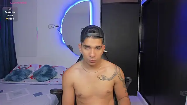 valentino santoss online show from November 24, 12:16 pm