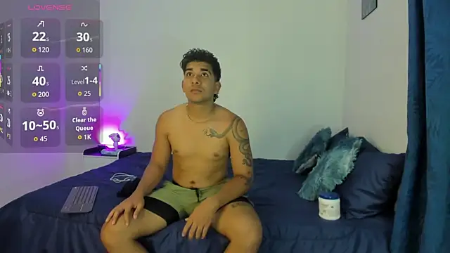 valentino santoss online show from March 5, 7:21 pm