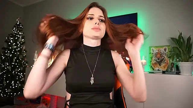 Foxy irene online show from December 24, 4:40 pm