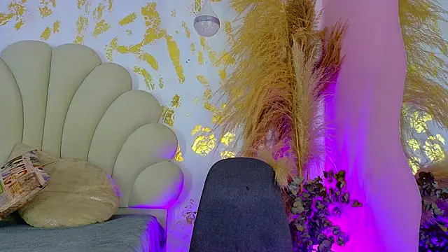 blaisysmith online show from October 21, 11:42 am