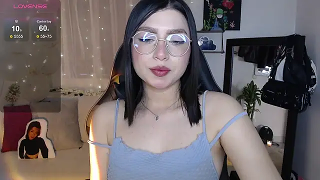 mily thomson b  online show from September 17, 10:23 pm