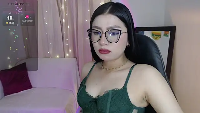 mily thomson b  online show from May 22, 12:19 am