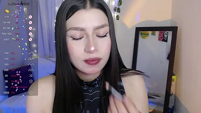 mily thomson b  online show from April 29, 2:27 am