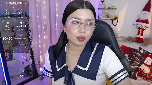 mily thomson b  online show from December 13, 8:04 pm