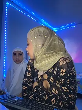 Snapshot of JannaNader12 chatting on November 13, 11:30 pm JannaNader12 online show from November 13, 11:30 pm