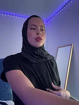 Snapshot of JannaNader12 chatting on February 9, 7:30 pm JannaNader12 online show from February 9, 7:30 pm