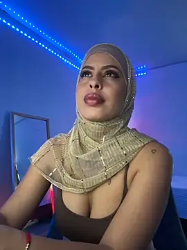 Snapshot of JannaNader12 chatting on September 18, 10:35 pm JannaNader12 online show from September 18, 10:35 pm