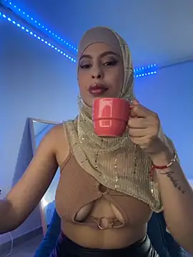 Snapshot of JannaNader12 chatting on October 4, 10:55 pm JannaNader12 online show from October 4, 10:55 pm