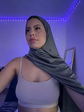 Snapshot of JannaNader12 chatting on March 9, 6:11 pm JannaNader12 online show from March 9, 6:11 pm