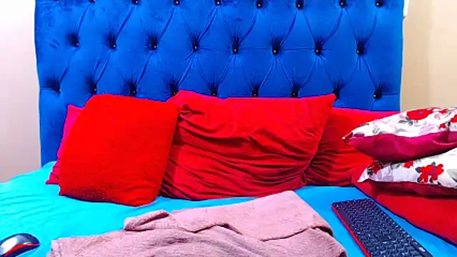 ebonycandy10 online show from March 12, 9:02 am