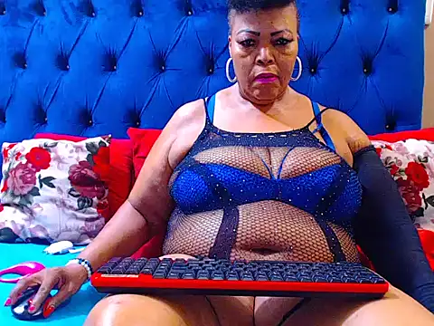 ebonycandy10 online show from February 19, 5:26 am