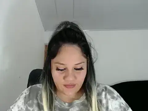 Snapshot of melissa4855 chatting on January 15, 11:51 pm melissa4855 online show from January 15, 11:51 pm