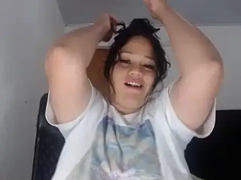 Snapshot of melissa4855 chatting on January 6, 1:31 am melissa4855 online show from January 6, 1:31 am
