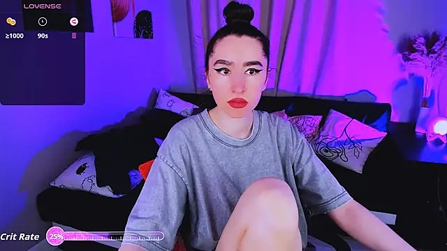 Snapshot of Lily_xBabe chatting on October 12, 10:38 am Lily xBabe online show from October 12, 10:38 am