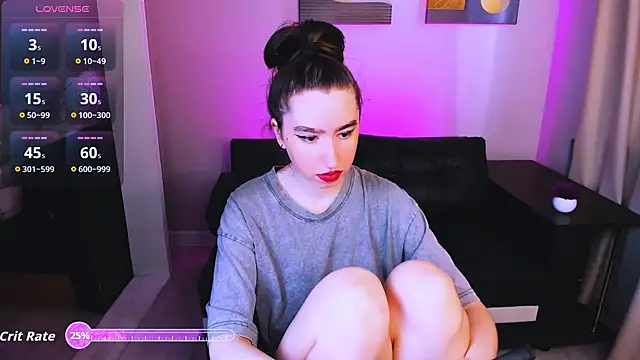 Snapshot of Lily_xBabe chatting on June 14, 1:45 pm Lily xBabe online show from June 14, 1:45 pm