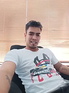 Snapshot of jaden_98_ chatting on February 2, 3:22 pm jaden 98 online show from February 2, 3:22 pm