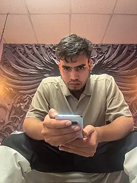 Snapshot of jaden_98_ chatting on January 10, 9:43 pm jaden 98 online show from January 10, 9:43 pm
