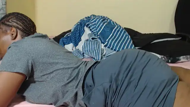 Snapshot of Kadibabe chatting on October 4, 3:30 am Kadibabe online show from October 4, 3:30 am