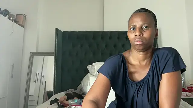 Snapshot of Kadibabe chatting on March 10, 1:21 pm Kadibabe online show from March 10, 1:21 pm