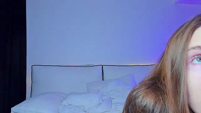 haileyishere online show from March 19, 7:06 pm