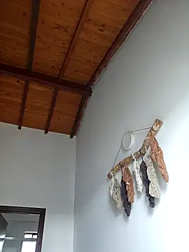 sweetcoralinee online show from October 25, 7:36 pm