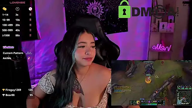 Snapshot of sweetcoralinee chatting on March 11, 5:35 am sweetcoralinee online show from March 11, 5:35 am
