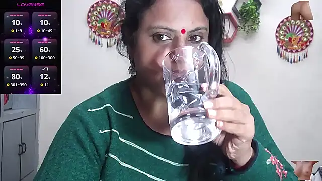 Sexy komolika online show from December 18, 11:58 am