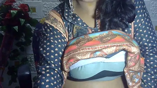 Snapshot of Sexy_komolika chatting on March 4, 1:28 pm Sexy komolika online show from March 4, 1:28 pm