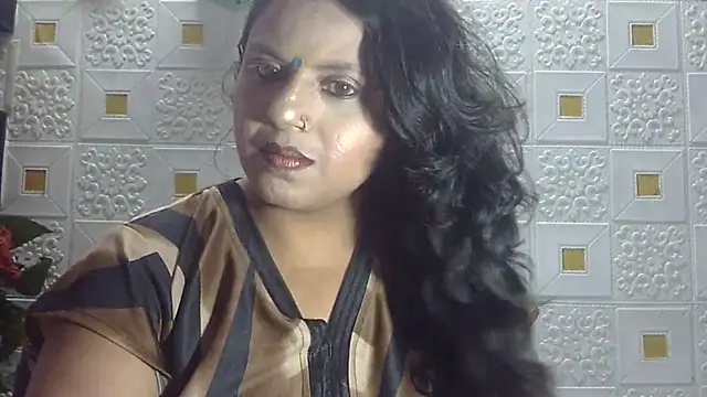 Snapshot of Sexy_komolika chatting on March 15, 4:10 pm Sexy komolika online show from March 15, 4:10 pm