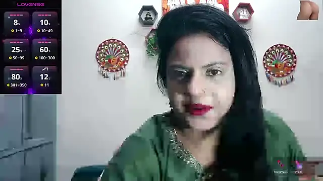 Snapshot of Sexy_komolika chatting on October 19, 5:37 pm Sexy komolika online show from October 19, 5:37 pm